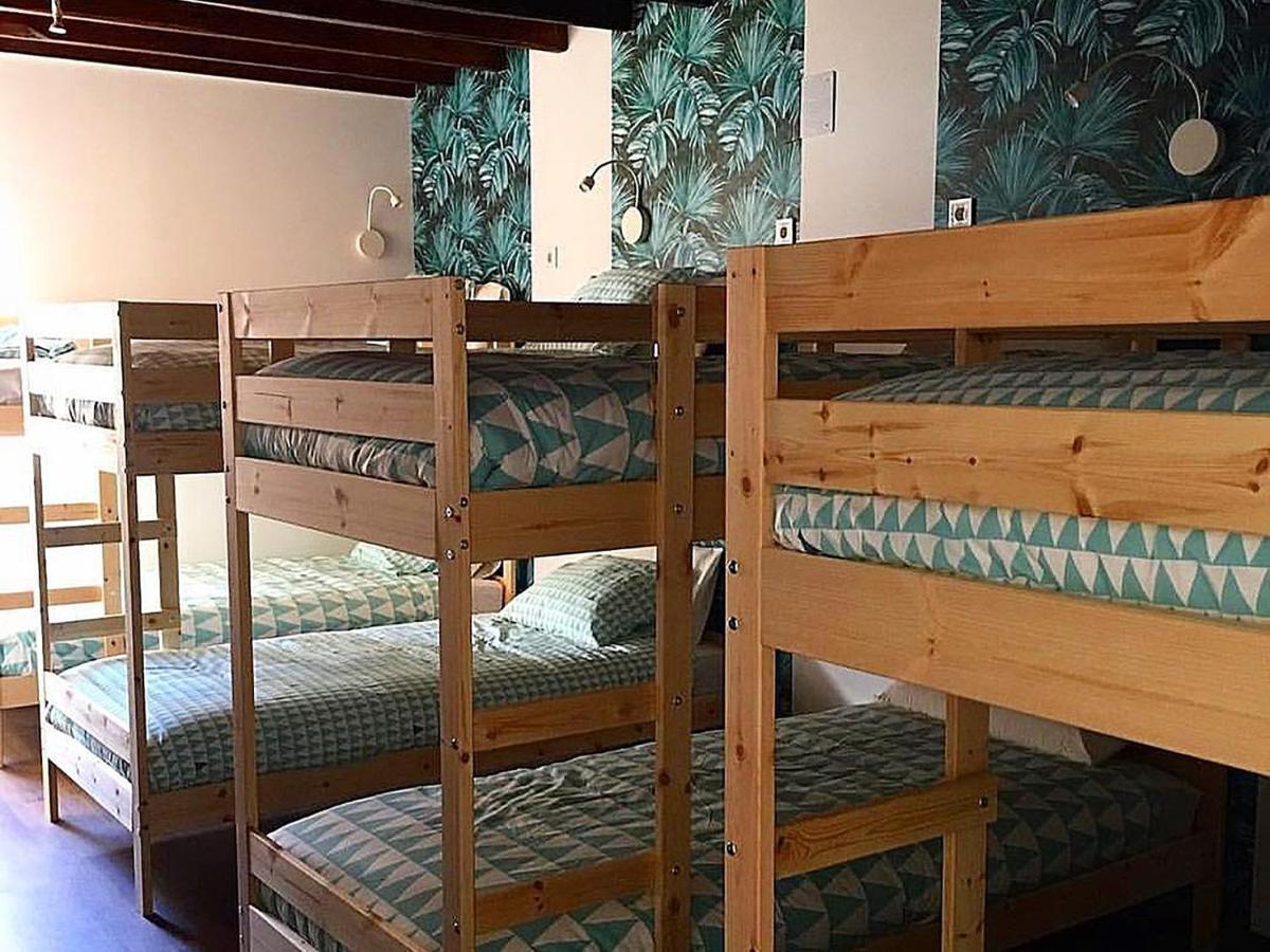 Хостел Cocos Surfhouse San Juan De La Arena Екстер'єр фото
