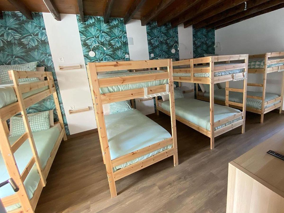 Хостел Cocos Surfhouse San Juan De La Arena Екстер'єр фото