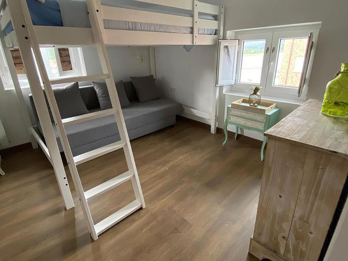 Хостел Cocos Surfhouse San Juan De La Arena Екстер'єр фото