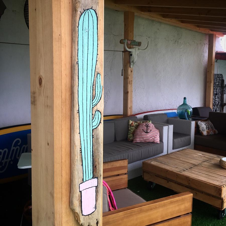 Хостел Cocos Surfhouse San Juan De La Arena Екстер'єр фото